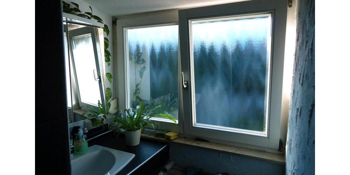 Dachgeschoßwohnung Freiberg am Neckar - 2 Zimmer, 52 m&sup2;, 230.000&euro; | Angebot:24769380