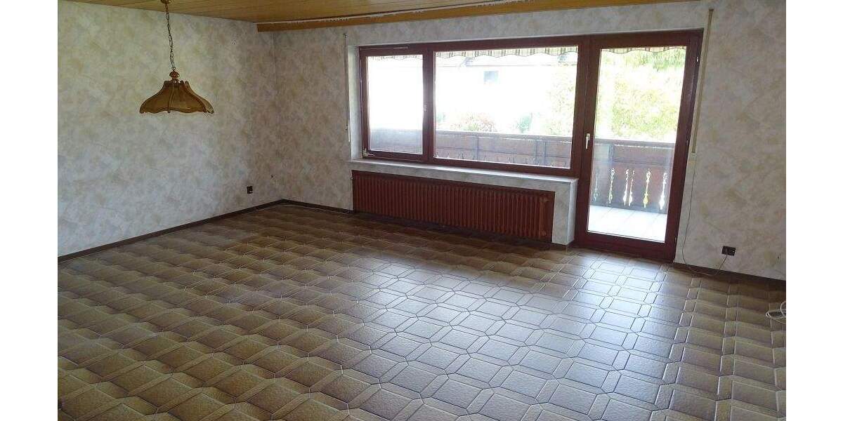 Reihenendhaus Großbottwar - 6 Zimmer, 147 m&sup2;, 449.000&euro; | Angebot:23240569