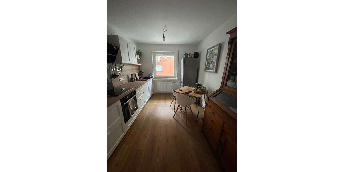 Etagenwohnung Heilbronn - 3 Zimmer, 85 m&sup2;, 890&euro; | Angebot:27689847