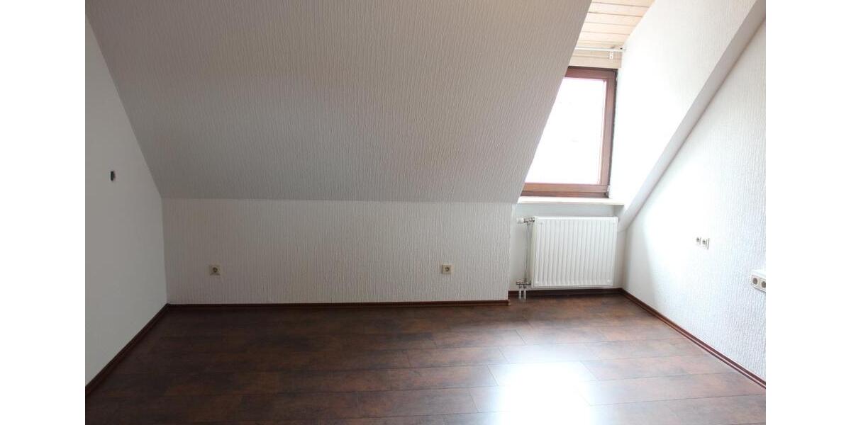Dachgeschoßwohnung Bad Friedrichshall - 3.5 Zimmer, 107 m&sup2;, 355.000&euro; | Angebot:25126749