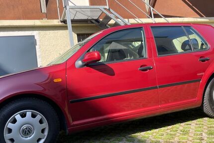 VW Golf 119.000 km 3.995 &euro; Heilbronn 74074