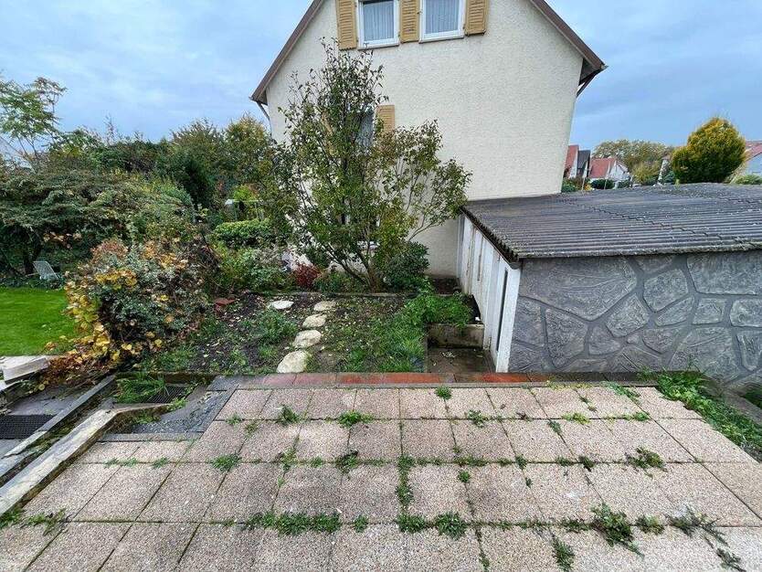 Ruhig gelegene familienfeundliche DHH im Herzen von Heilbronn mit Garage und kleinem Gärtchen 6 zimmer