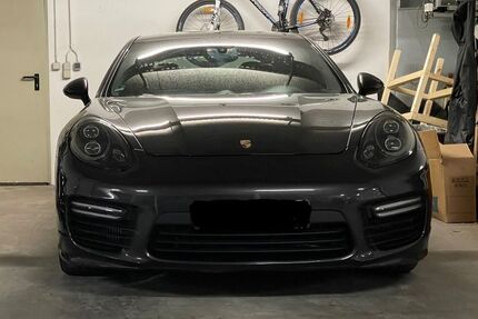 Porsche Panamera 130.000 km 44.500 &euro; Ludwigsburg 71633