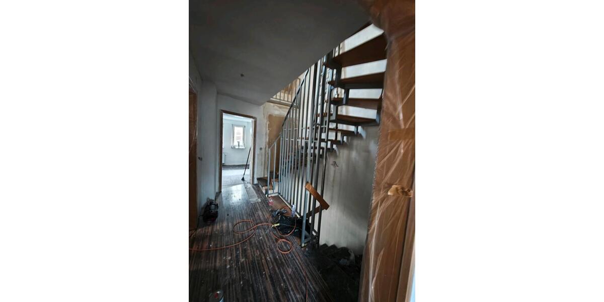 Maisonettenwohnung Brackenheim - 4.5 Zimmer, 100 m&sup2;, 1.400&euro; | Angebot:25844607