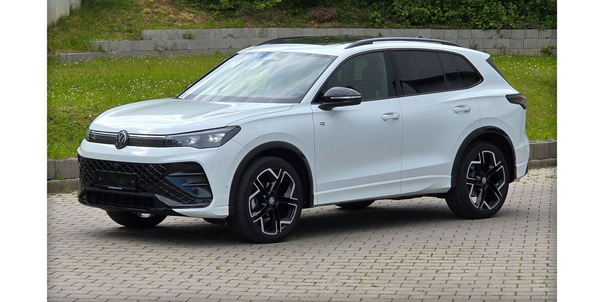 VW Tiguan 28.800 km 43.435 € Kürnbach 75057