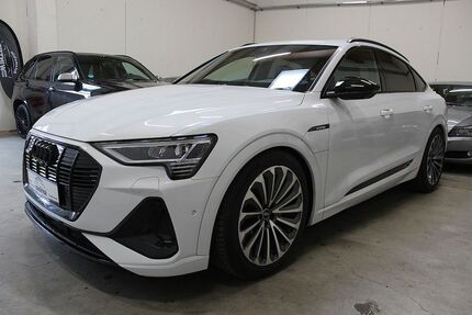 Audi e-tron 119.772 km 25.899 € Häfnerhaslach 74343