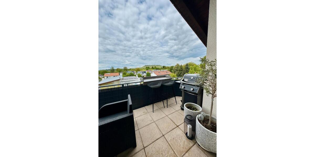 Dachgeschoßwohnung Erlenbach - 3 Zimmer, 70 m&sup2;, 331.000&euro; | Angebot:26619145
