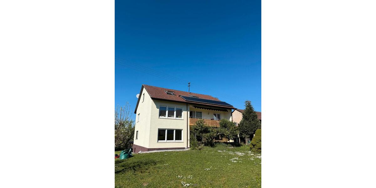 Dachgeschoßwohnung Sternenfels - 3 Zimmer, 69 m&sup2;, 750&euro; | Angebot:26477383