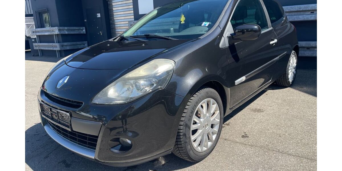Renault Clio 192.000 km 1.990 &euro; Asperg / Stuttgart 71679