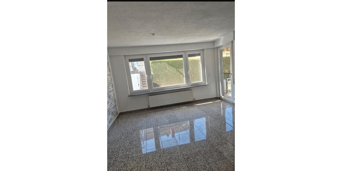 Erdgeschoßwohnung Ludwigsburg Eglosheim - 3 Zimmer, 70 m&sup2;, 280.000&euro; | Angebot:26957500