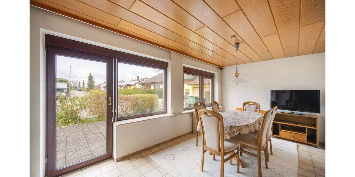 Mehrfamilienhaus, Wohnhaus Vaihingen an der Enz Kleinglattbach - 7 Zimmer, 182 m&sup2;, 495.000&euro; | Angebot:26345663