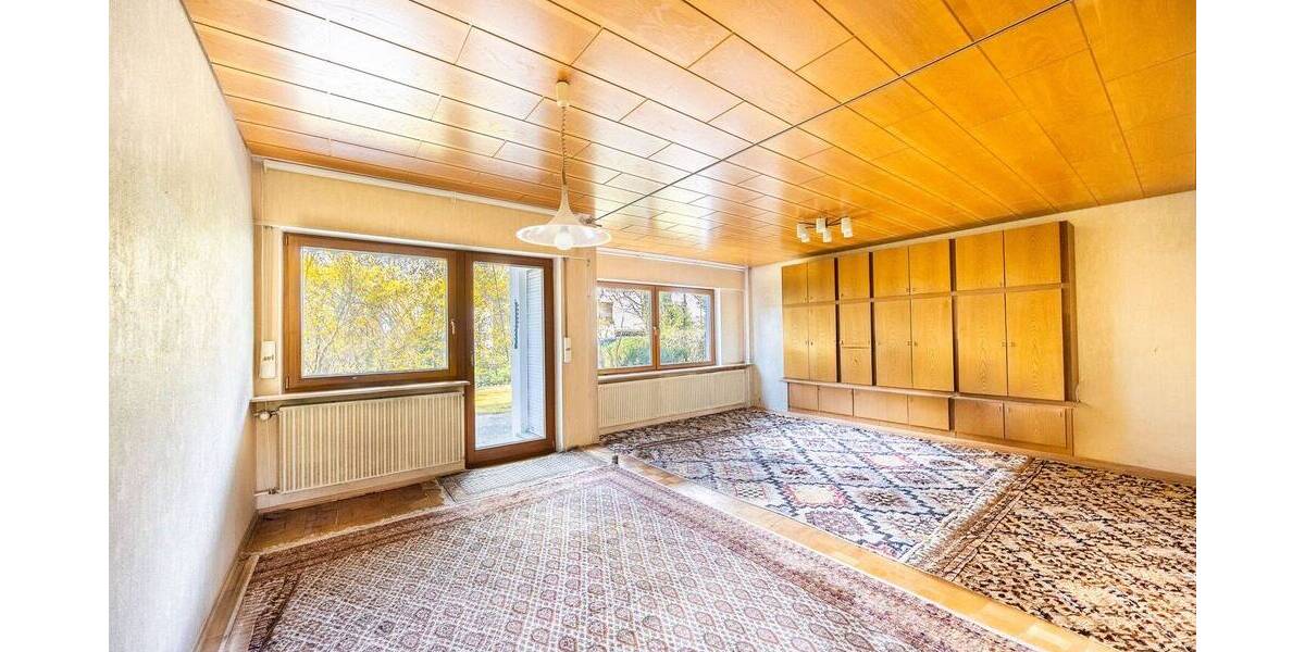 Mehrfamilienhaus, Wohnhaus Ludwigsburg Eglosheim - 9 Zimmer, 173 m&sup2;, 749.000&euro; | Angebot:26276351