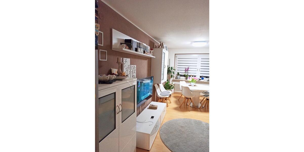 Etagenwohnung Vaihingen an der Enz - 3 Zimmer, 77 m&sup2;, 1.150&euro; | Angebot:25523155