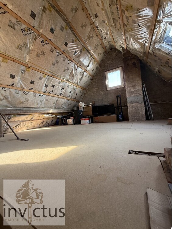 Solide vermietetes (1.678EUR kalt) Zweifamilienhaus mit modernem Komfort im Herzen von Ittlingen 4.5 zimmer