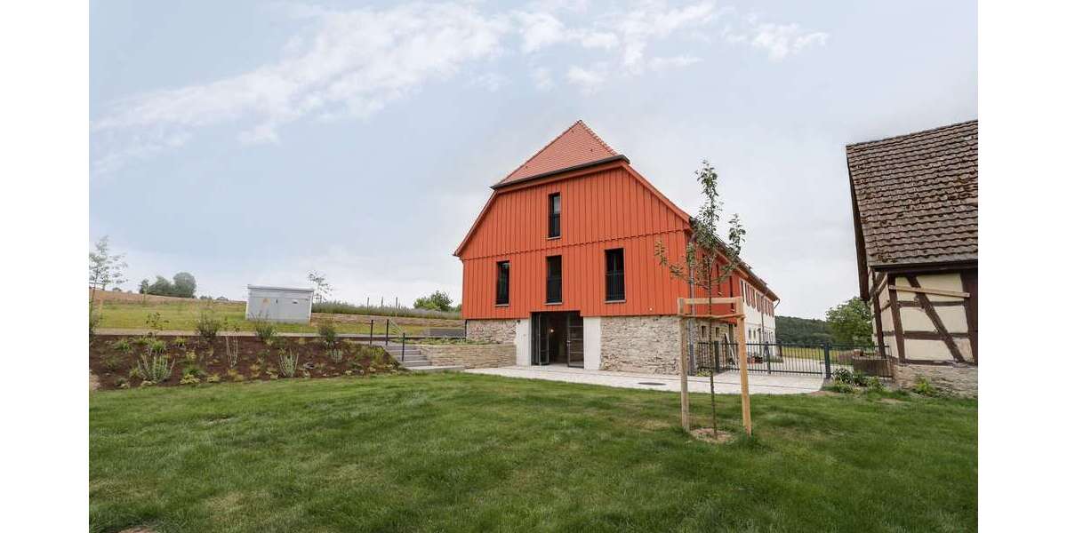 Einfamilienhaus Möckmühl - 6 Zimmer, 246 m&sup2;, 2.701&euro; | Angebot:27004993