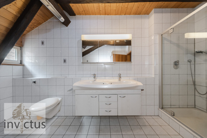 Ein Altbaujuwel in der Stadtmauer – Wohnen mit Geschichte und Komfort in Bad Wimpfen 6 zimmer