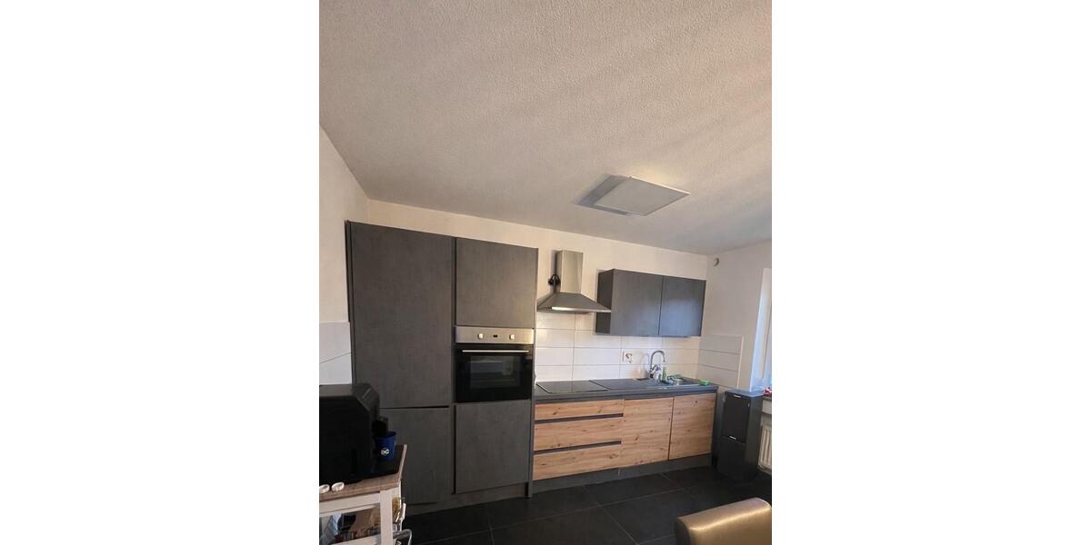 Dachgeschoßwohnung Mundelsheim - 3 Zimmer, 86 m&sup2;, 1.100&euro; | Angebot:26125714