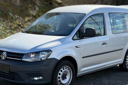 VW Caddy 178.000 km 9.890 &euro; Ittlingen 74930