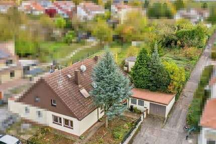 Haus zum Kaufen in Heilbronn Böckingen 295.000 € 120 m² 6 zimmer