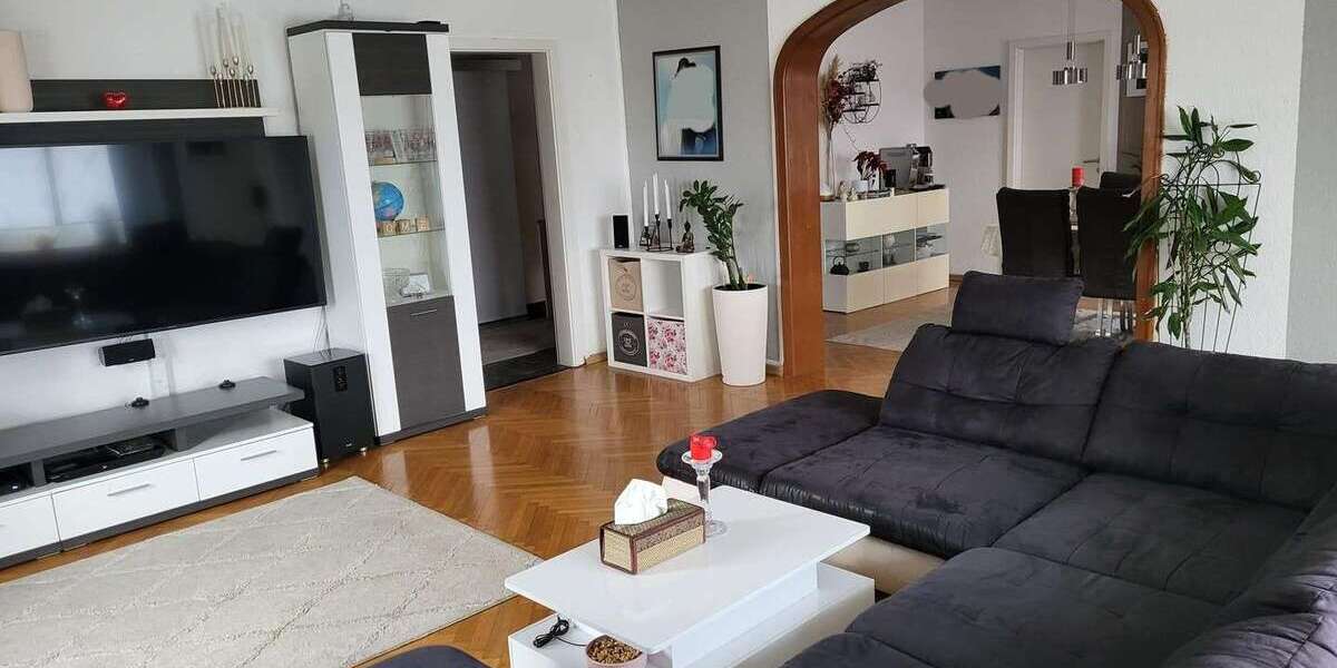 Etagenwohnung Heilbronn Kernstadt - 4.5 Zimmer, 117 m&sup2;, 409.000&euro; | Angebot:24618541