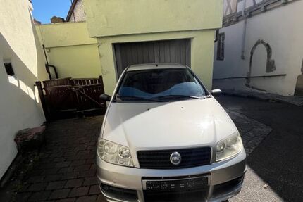 Fiat Punto 152.692 km 999 &euro; Vaihingen An der enz 71665