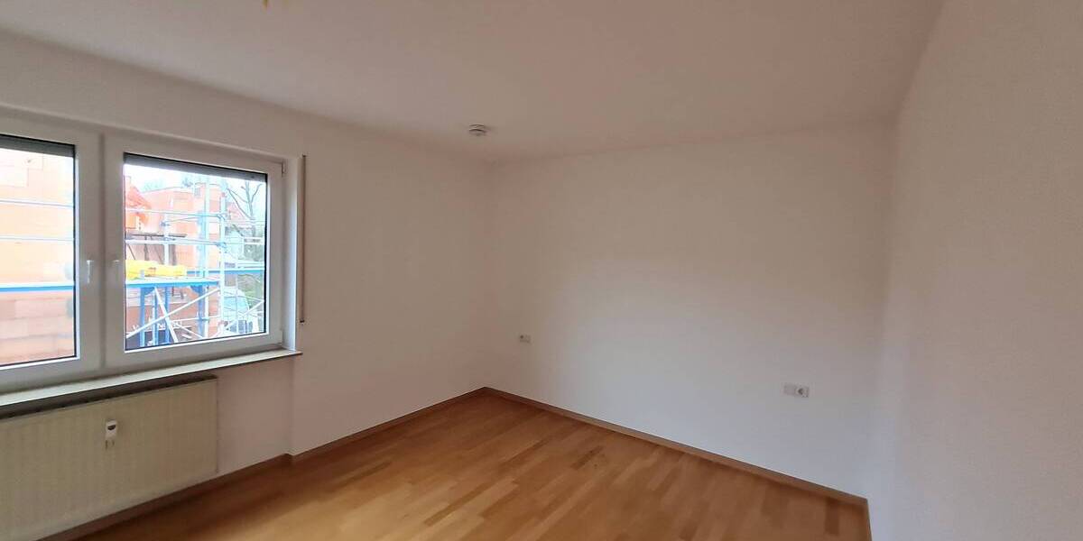 Schöne 4-Zimmerwohnung mit Balkon in traumhafter Lage in HN-Sontheim zu vermieten 4 zimmer