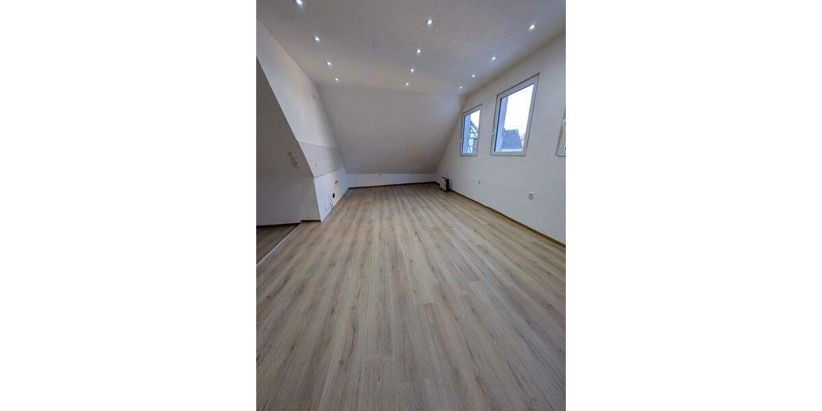 Etagenwohnung Stetten a. H. Schwaigern Stetten - 3 Zimmer, 90 m&sup2;, 550&euro; | Angebot:26587275