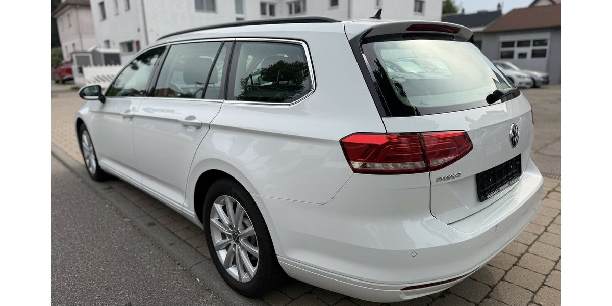 VW Passat Variant 2.0 TDI Comfortline Navi 137.000 km 14.990 &euro; Neckarsulm 74172