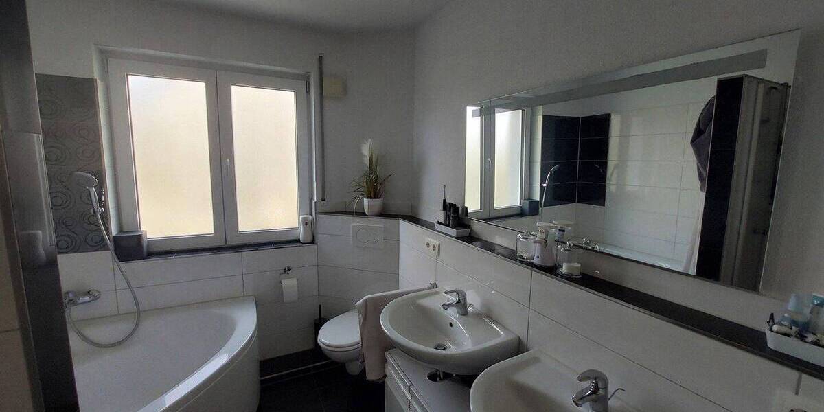 Etagenwohnung Heilbronn-Böckingen Böckingen - 3 Zimmer, 86 m&sup2;, 379.000&euro; | Angebot:26120778