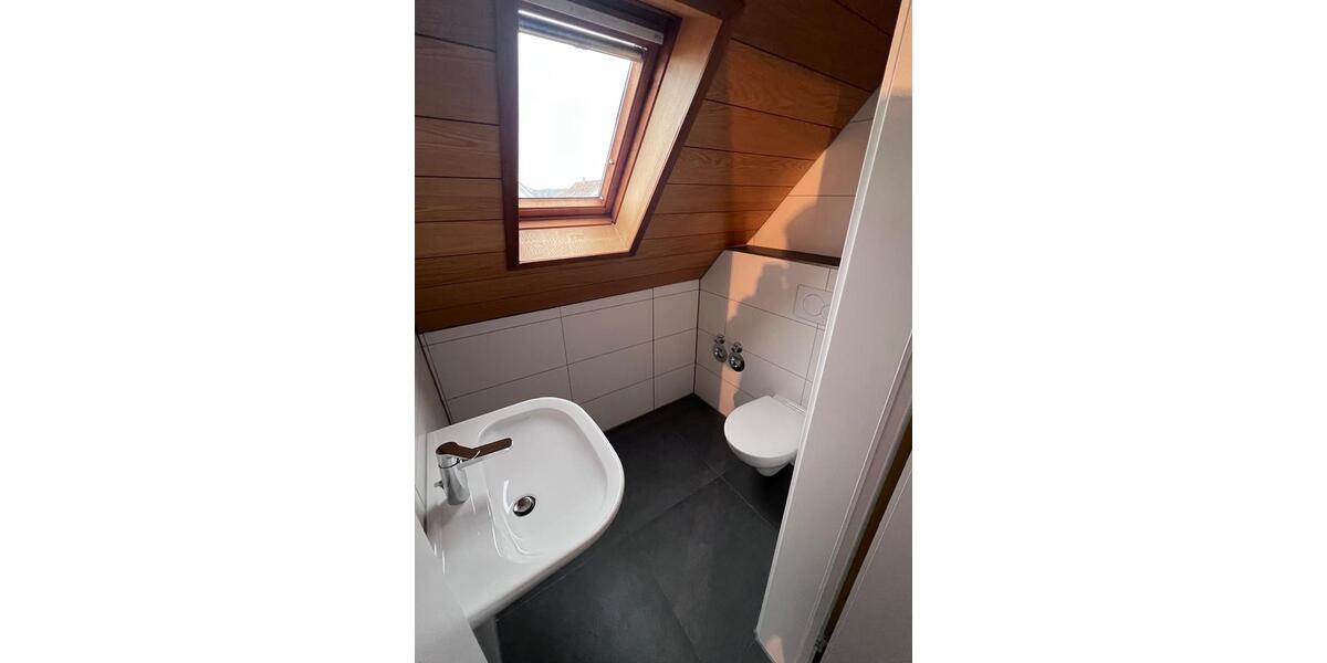 Dachgeschoßwohnung Bad Friedrichshall - 2 Zimmer, 50 m&sup2;, 900&euro; | Angebot:25208348