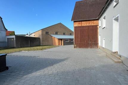 Kernsaniertes Einfamilienhaus mit Grundstück zimmer