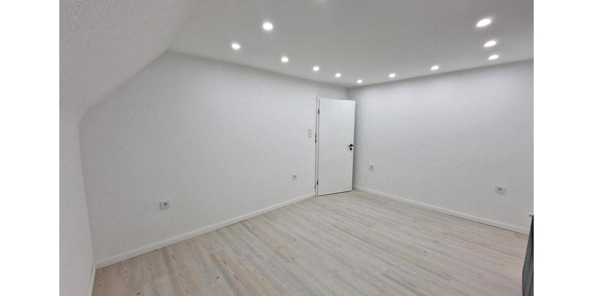 Etagenwohnung Pfaffenhofen - 1 Zimmer, 15 m&sup2;, 400&euro; | Angebot:26387891