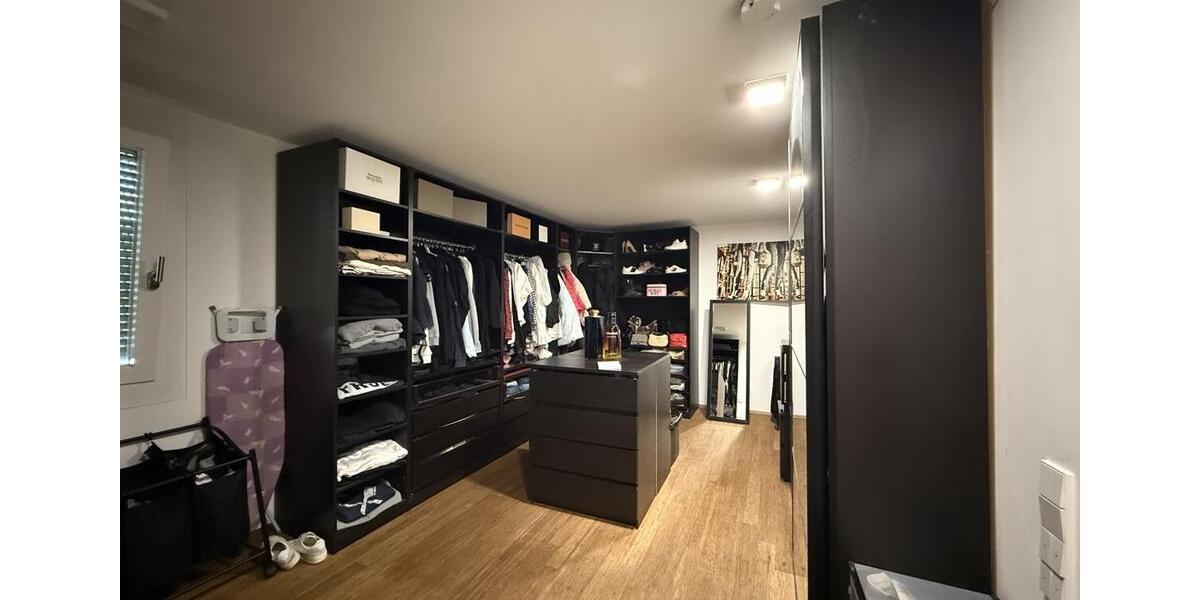 Erdgeschoßwohnung Heilbronn Kernstadt - 4 Zimmer, 133 m&sup2;, 2.100&euro; | Angebot:26455623