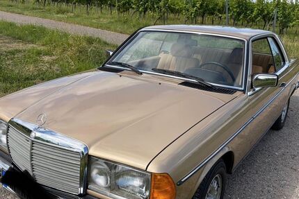 Mercedes-Benz 230 70.000 km 25.900 &euro; Löwenstein 74245