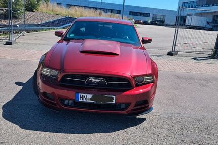 Ford Mustang 170.000 km 14.000 € Eppingen 75031