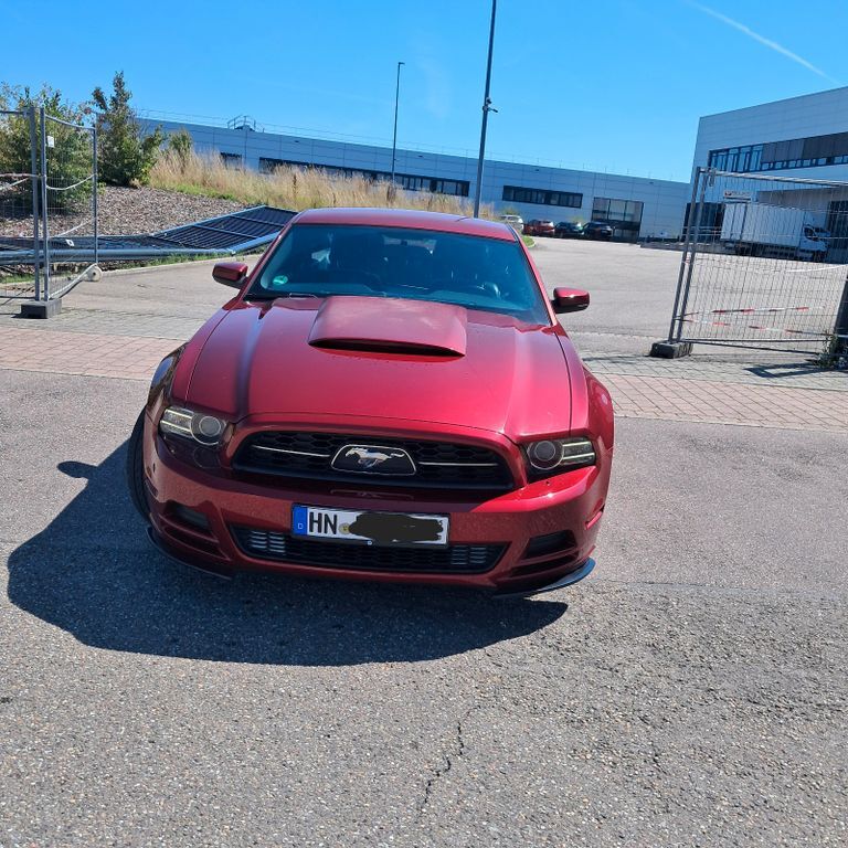 Ford Mustang 170.000 km 14.000 € Eppingen 75031