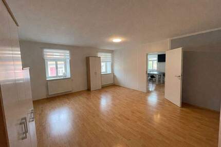 Wohnung Sinsheim-Hilsbach Hilsbach - 2 Zimmer, 72 m&sup2;, 800&euro; | Angebot:25873749