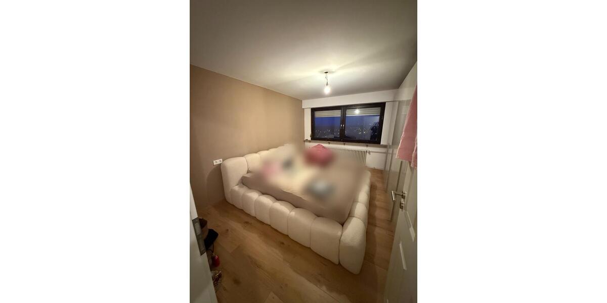 Etagenwohnung Tamm - 3.5 Zimmer, 88 m&sup2;, 1.600&euro; | Angebot:24270380