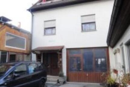 Heilbronn: Mehrfamilienhaus mit Gewerbeeinheit von Privat 12 zimmer