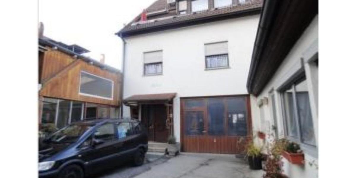 Heilbronn: Mehrfamilienhaus mit Gewerbeeinheit von Privat 12 zimmer