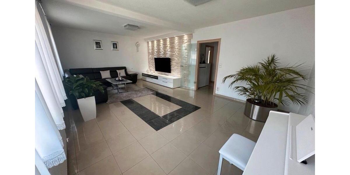 Einfamilienhaus Heilbronn Böckingen - 8 Zimmer, 168 m&sup2;, 520.000&euro; | Angebot:25855541