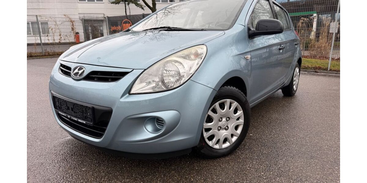Hyundai i20 220.000 km 1.990 &euro; MÖGLINGEN 71696