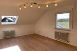 Dachgeschoßwohnung Sternenfels - 3 Zimmer, 69 m&sup2;, 750&euro; | Angebot:26477383