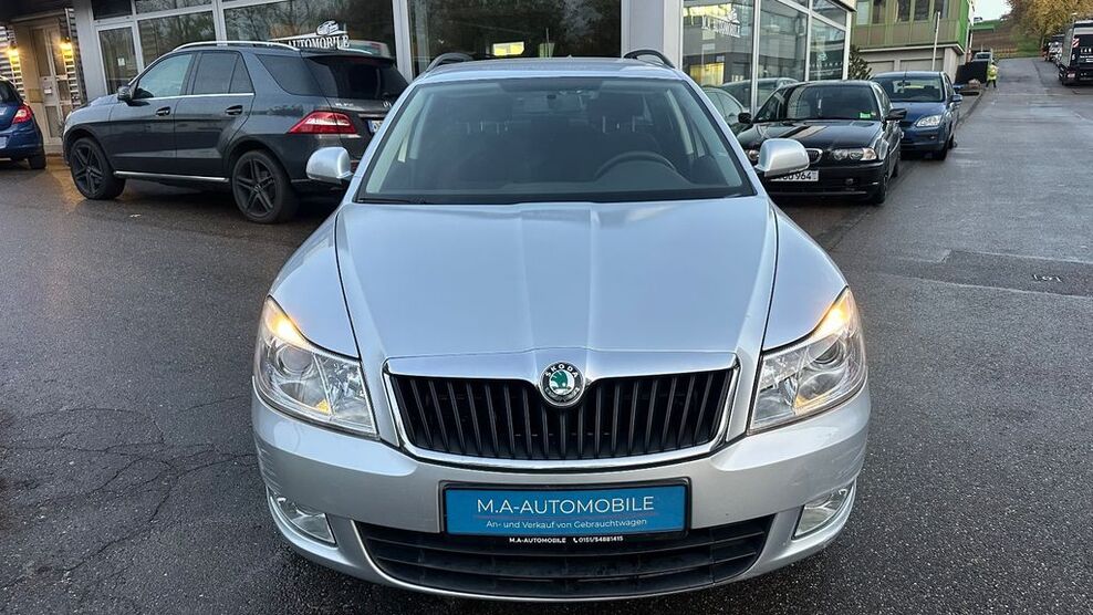 Skoda Octavia 121.232 km 5.900 € Marbach am Neckar 71672