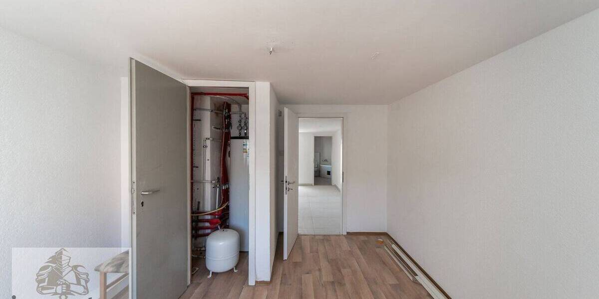 Etagenwohnung Massenbachhausen - 5 Zimmer, 108 m&sup2;, 950&euro; | Angebot:26851709