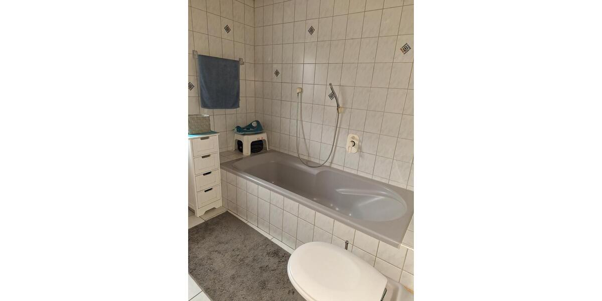 Erdgeschoßwohnung Eppingen - 2 Zimmer, 75 m&sup2;, 700&euro; | Angebot:26664889
