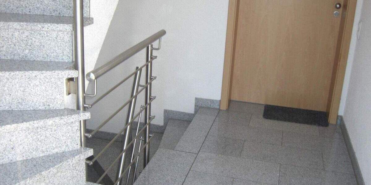 Helle 3 Zim. 102,24 m² OG -Wg im Bad Rappenau- Bonfeld 3 zimmer