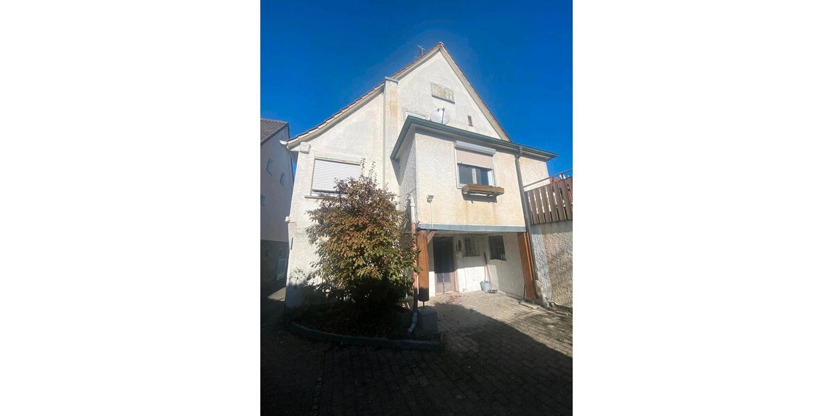Einfamilienhaus Kirchheim am Neckar - 6 Zimmer, 120 m&sup2;, 1.400&euro; | Angebot:26665531