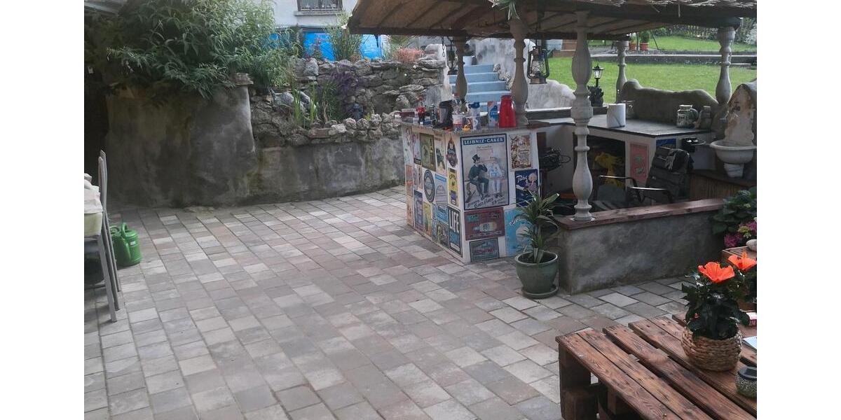 Mehrfamilienhaus, Wohnhaus Schefflenz - 8 Zimmer, 220 m&sup2;, 498.000&euro; | Angebot:26145064