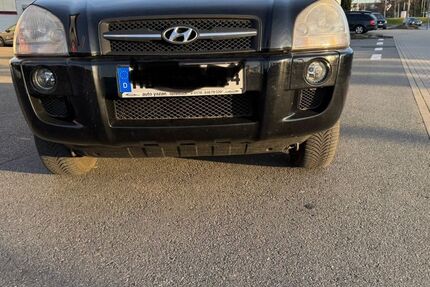 Hyundai TUCSON 168.000 km 2.500 &euro; Sinsheim 74889